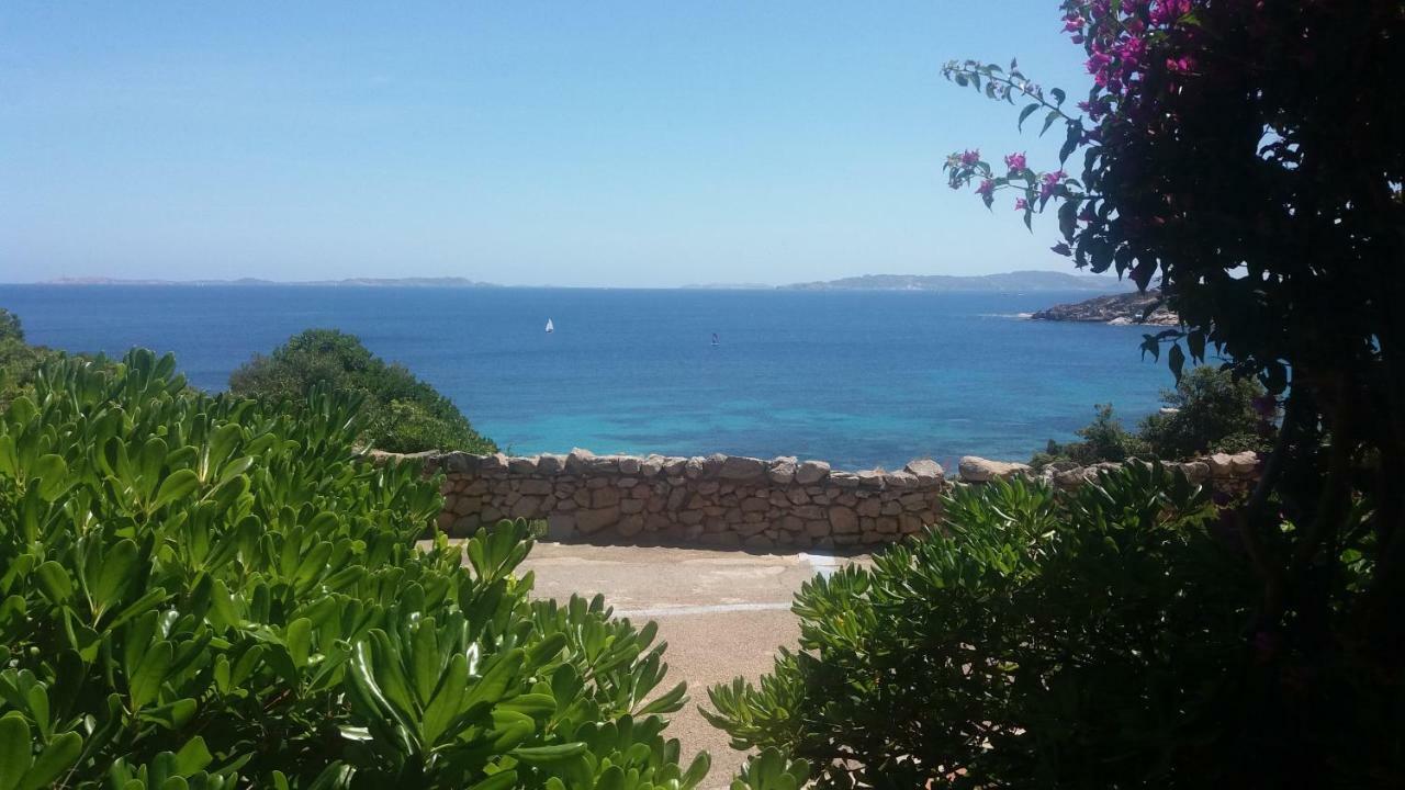 Appartamento Fronte Mare Santa Teresa Gallura Exterior photo