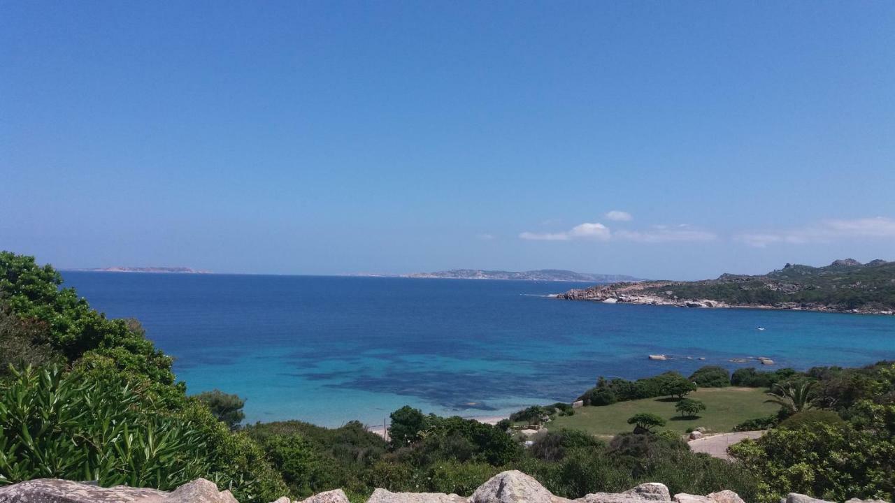 Appartamento Fronte Mare Santa Teresa Gallura Exterior photo