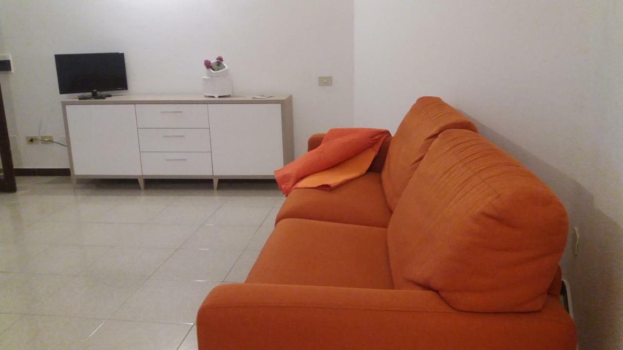 Appartamento Fronte Mare Santa Teresa Gallura Exterior photo